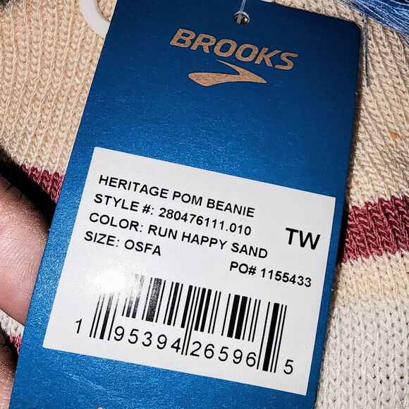 BROOKS HERITAGE NWT Retro Pom Run Happy Logo Cozy Knit Running Outdoor Beanie - Picture 5 of 6